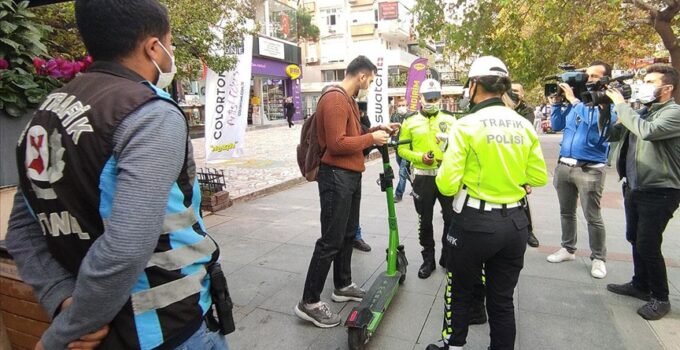 İstanbul’da elektrikli scooter kullanımına yönelik denetimler sürüyor