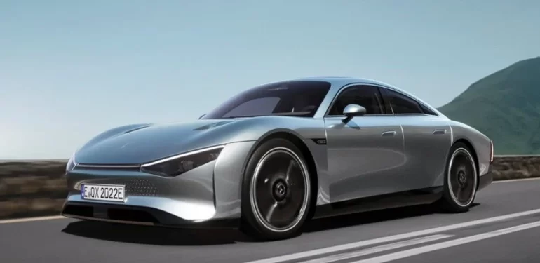 Mercedes Benz Yeni Modelini Tanıttı