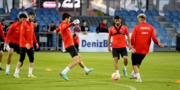 Ay-yıldızlılar Samsun'da İlk Antrenmanını Yaptı