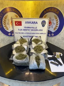 Ankara'da Narkotik Operasyonu: 2 Gözaltı