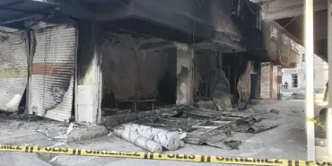 Tekstil Atölyesinde Yangın: 25 Kişi Dumandan Etkilendi 2 Yaralı