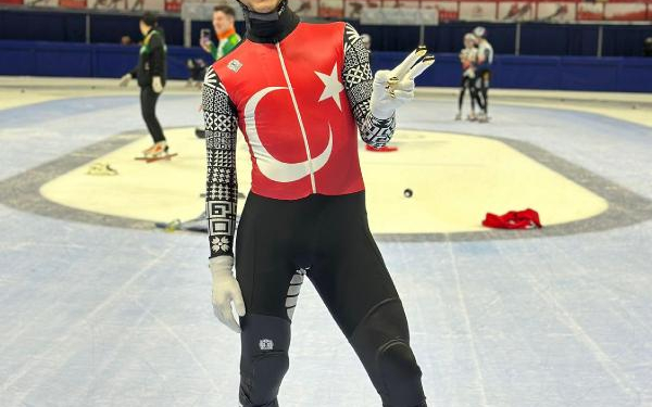 Türkiye’ye buzda madalya kazandıran Furkan’ın hedefi önce dünya, sonra olimpiyat